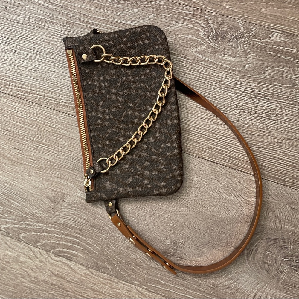 Micheal Kors belt bag small scuffs on back could prob get out